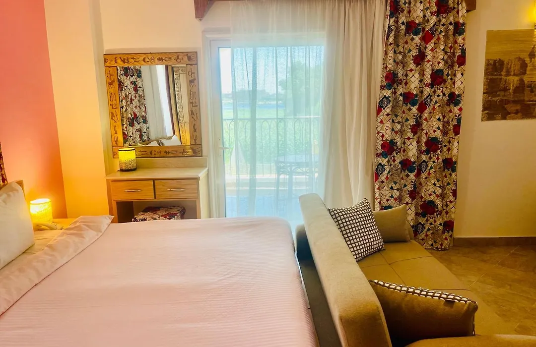 Jewel Howard Carter Hotel-1